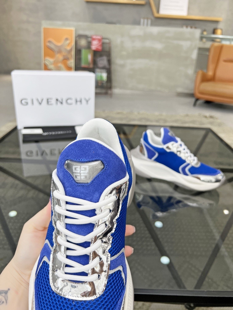 Givenchy Sneakers